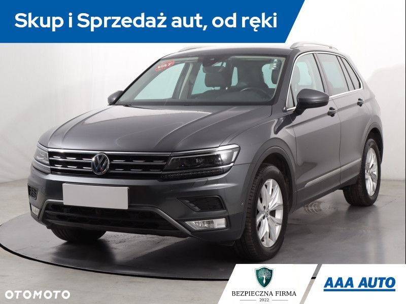 Volkswagen Tiguan - 2