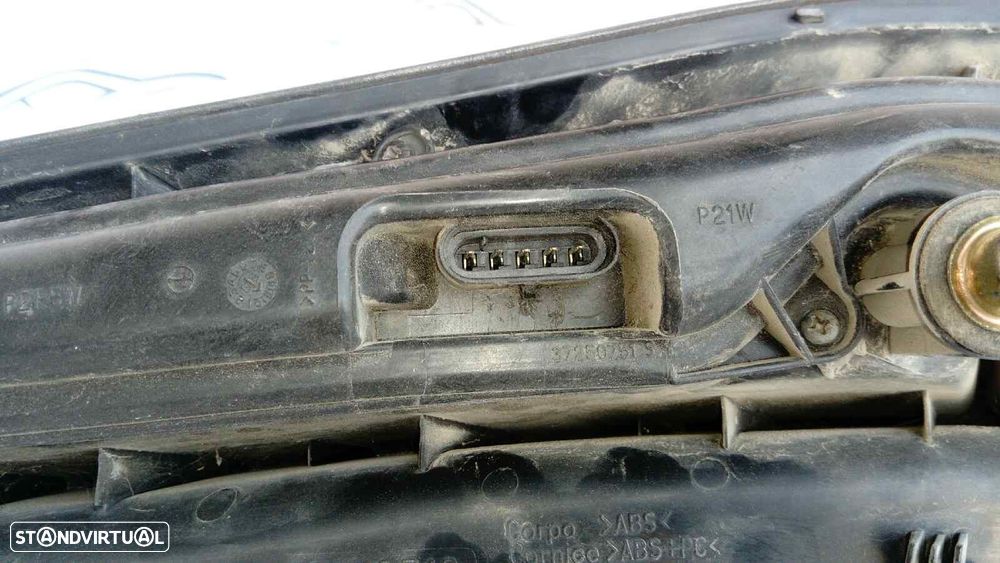 FAROLIM TRASEIRO ESQUERDO FIAT MAREA WEEKEND 2000 - - 3