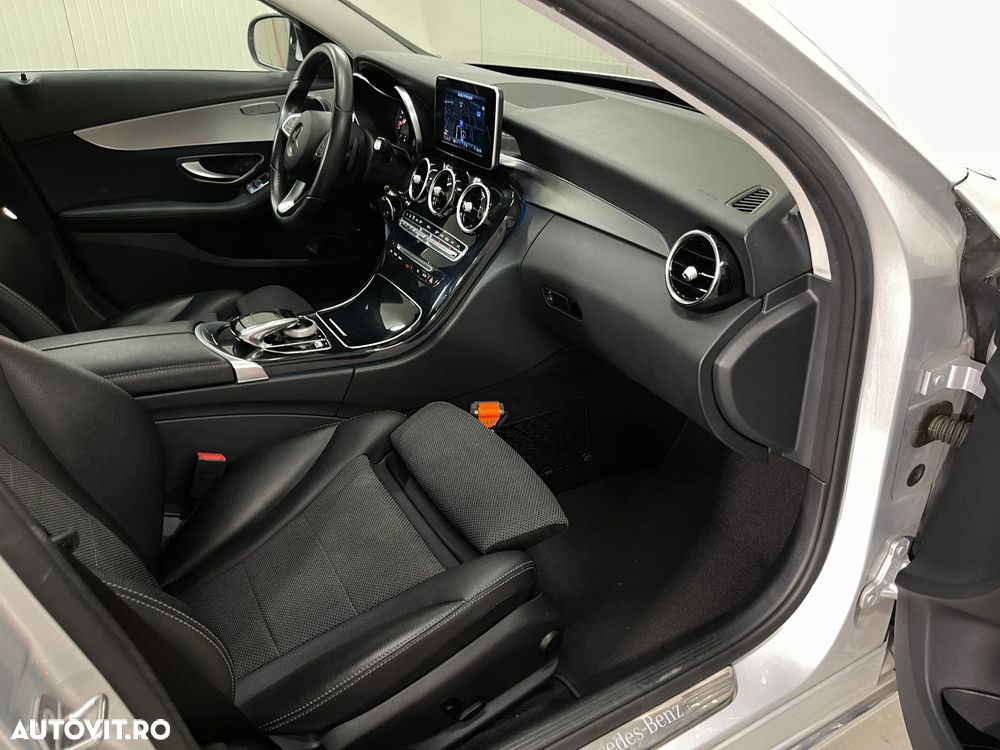 Mercedes-Benz C 180 (BlueEFFICIENCY) 7G-TRONIC Avantgarde - 10