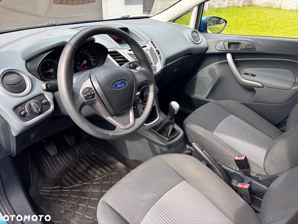 Ford Fiesta 1.25 Ambiente - 9