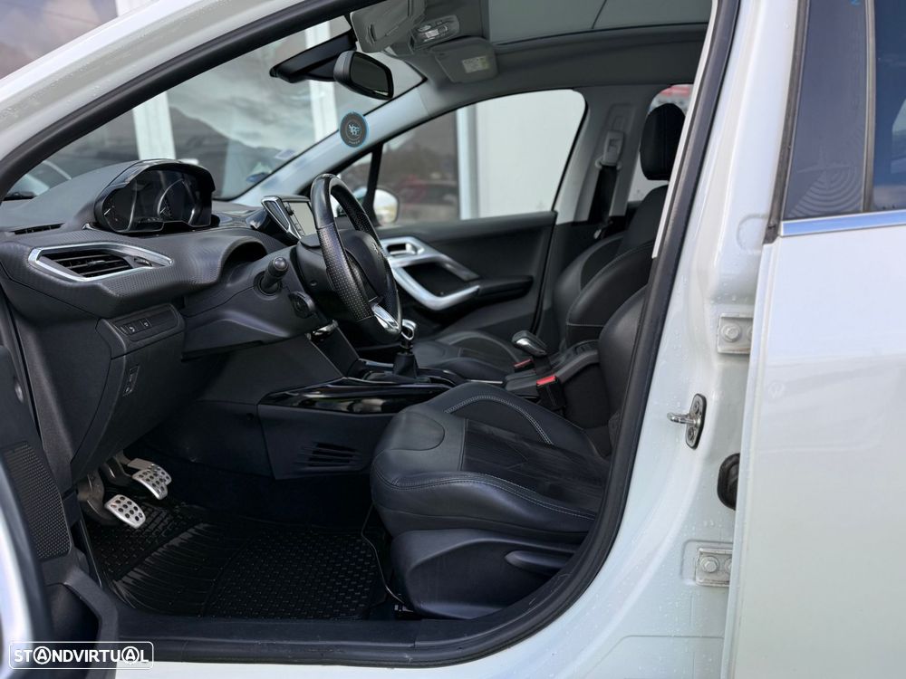 Peugeot 2008 1.6 BlueHDi Crossway - 19