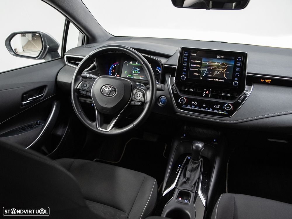 Toyota Corolla 1.8 Hybrid Comfort - 28