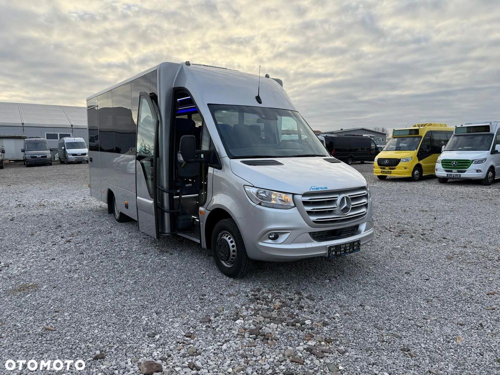 Mercedes-Benz Sprinter 519 - 11