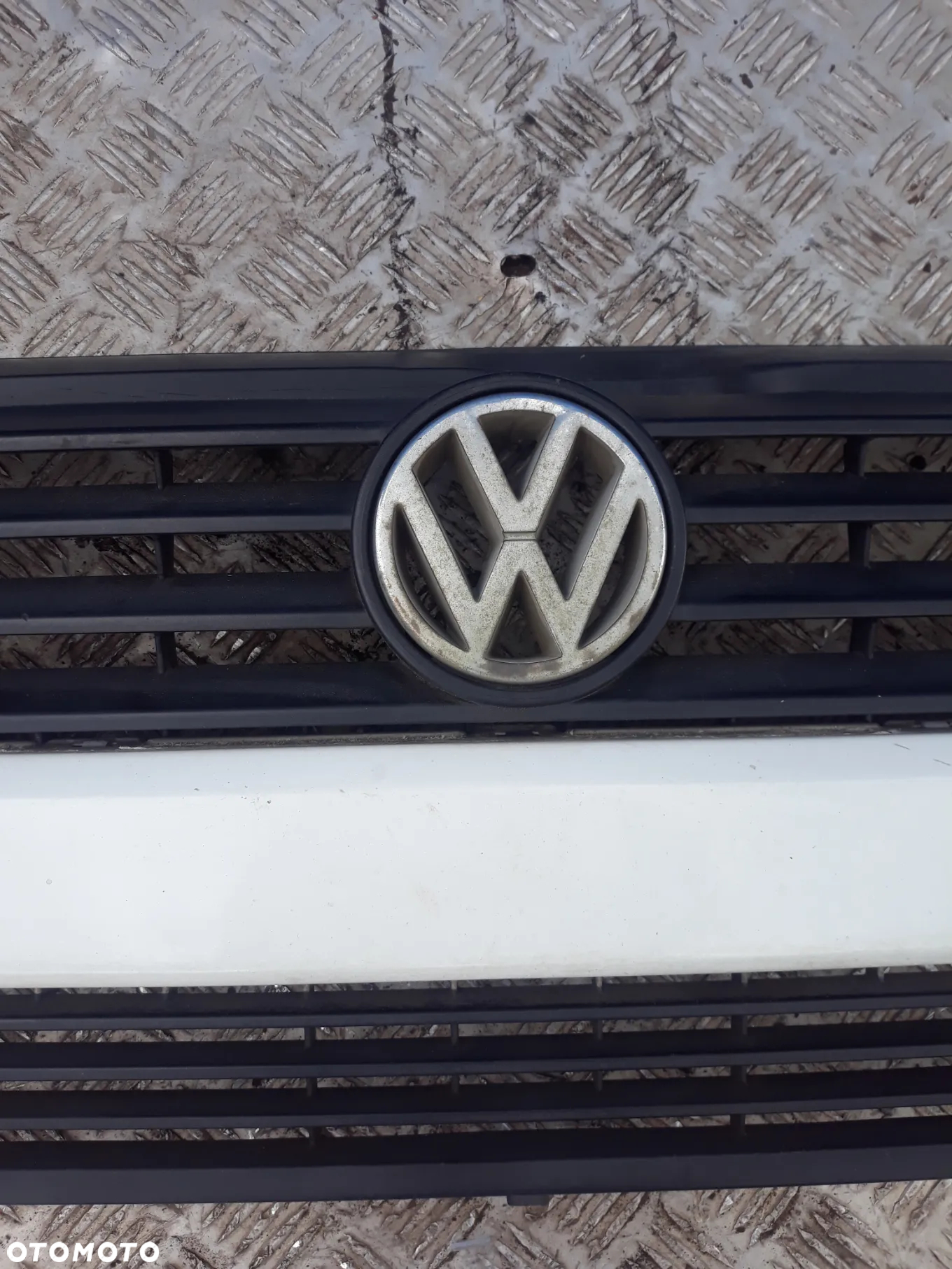 GRILL ATRAPA VOLKSWAGEN TRANSPORTER T4 - 3
