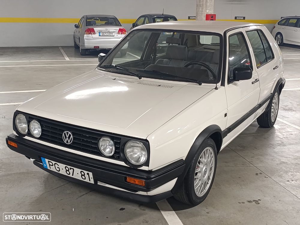 VW Golf 1.3 GL - 1