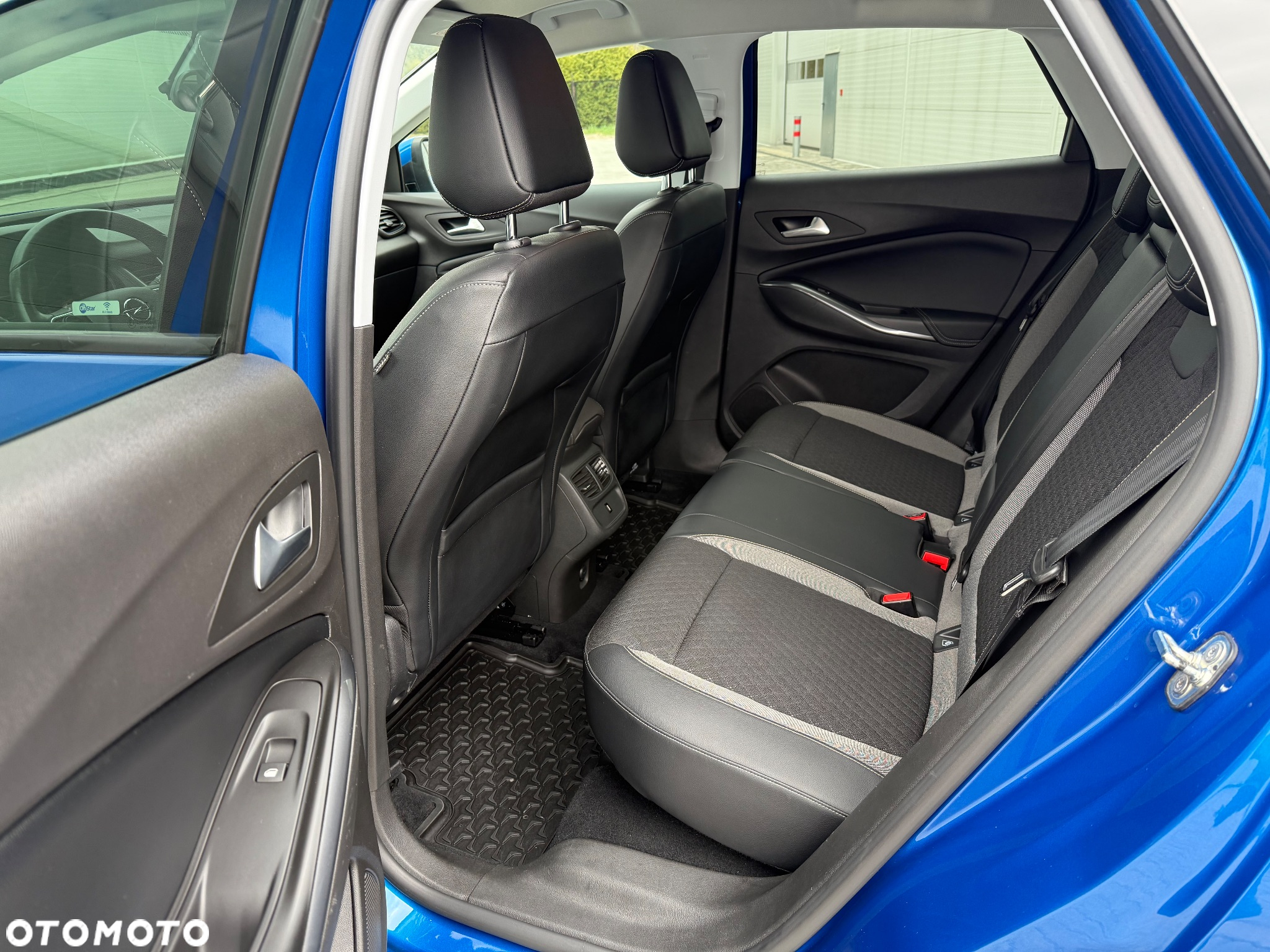 Opel Grandland X 1.2 T Enjoy S&S - 17