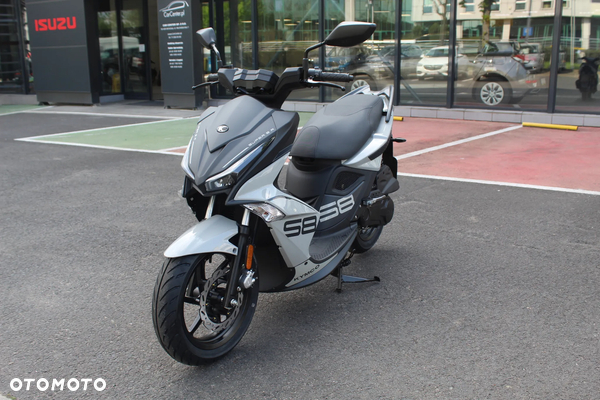 Kymco Super 8