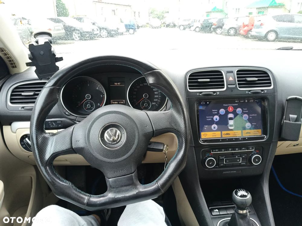 Volkswagen Golf 2.0 TDI DPF Comfortline - 6
