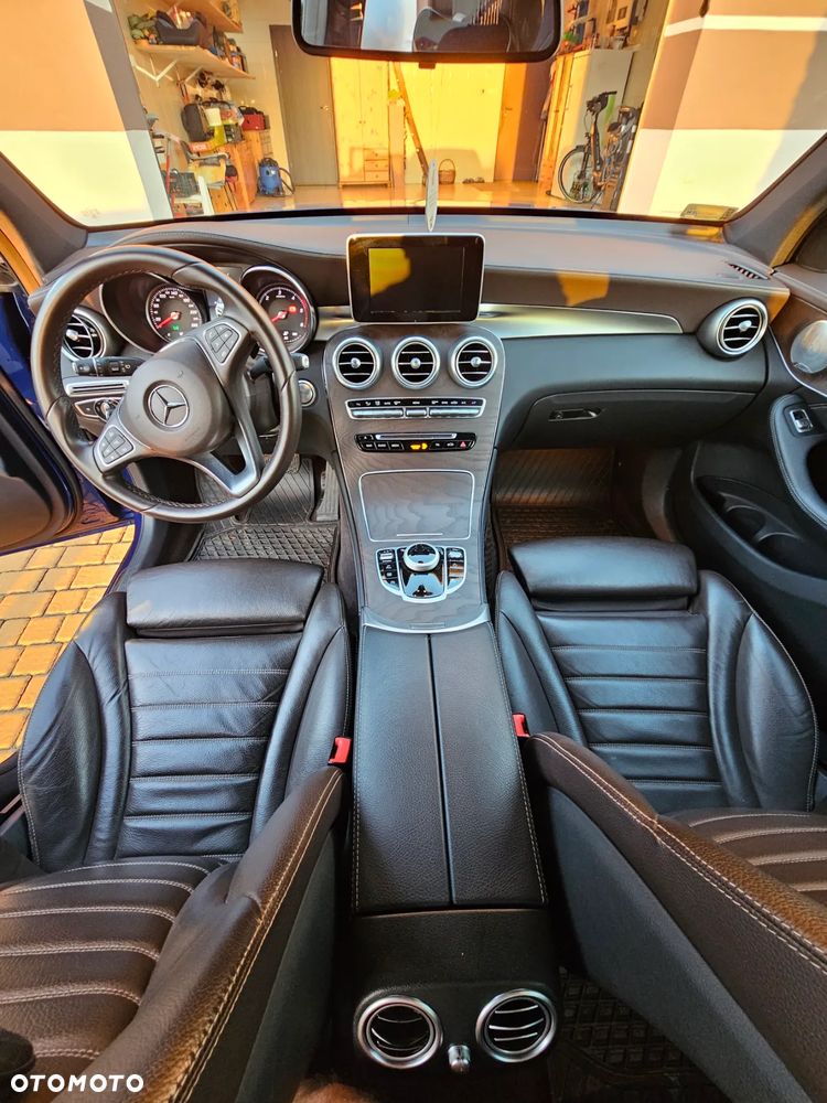 Mercedes-Benz GLC 220 d 4-Matic - 28