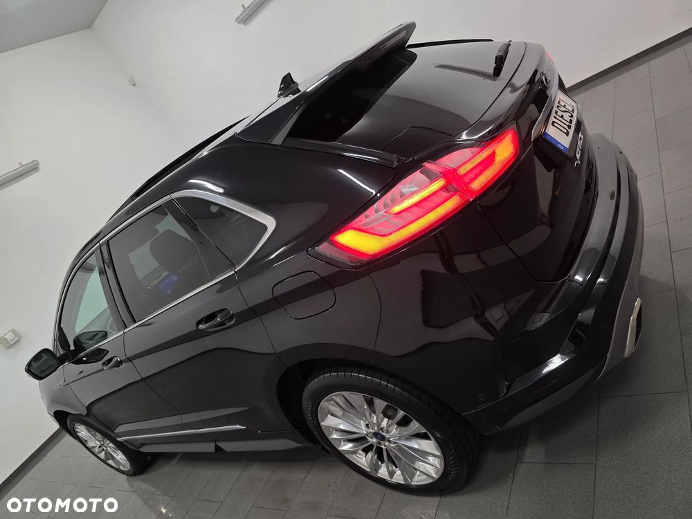 Ford Edge 2.0 EcoBlue Twin-Turbo 4WD ST-Line - 33