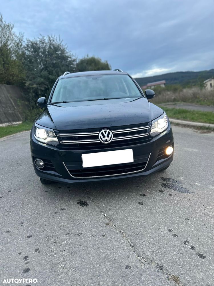 Volkswagen Tiguan 2.0 TDI 4Motion DSG Sport & Style - 3