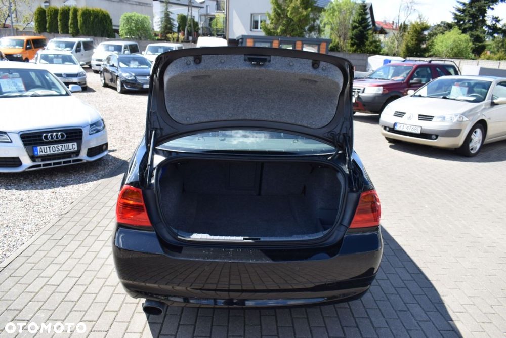 BMW Seria 3 - 11
