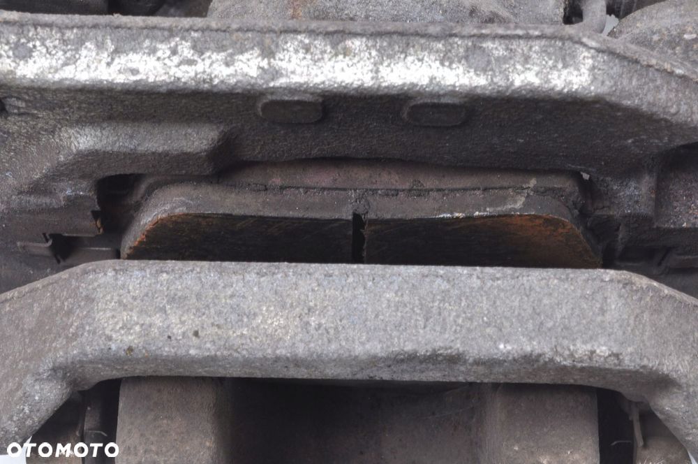 MITSUBISHI ECLIPSE CROSS 1.5 T ZACISK HAMULCOWY PRAWY TYŁ - 3