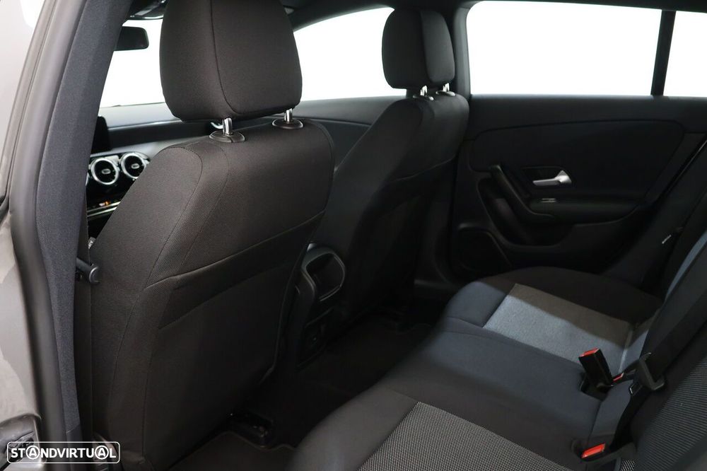 Mercedes-Benz CLA 180 d Style Plus Aut. - 14