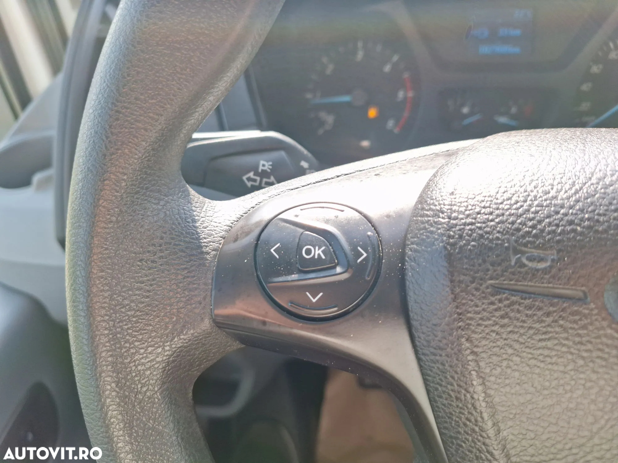 Ford Transit - 13