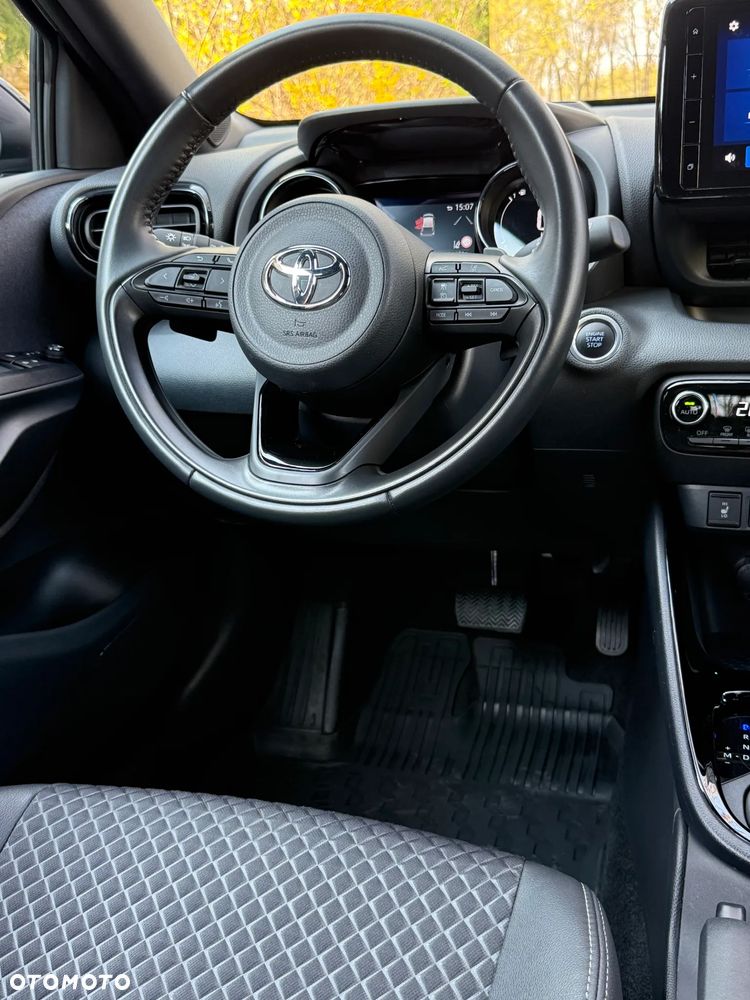 Toyota Yaris 1.5 Style CVT - 22