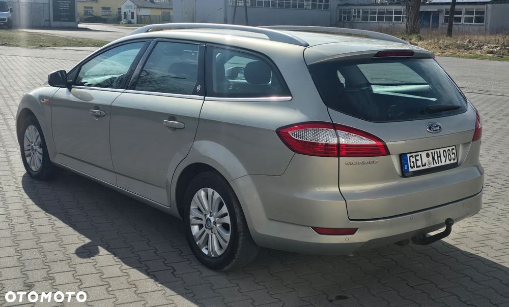 Ford Mondeo - 4