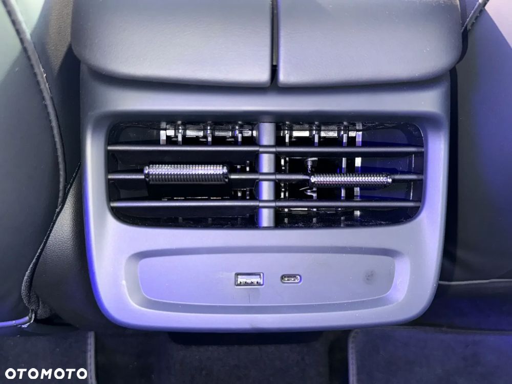 Omoda 7 1.5 T-GDi Super Hybrid Luxury - 23