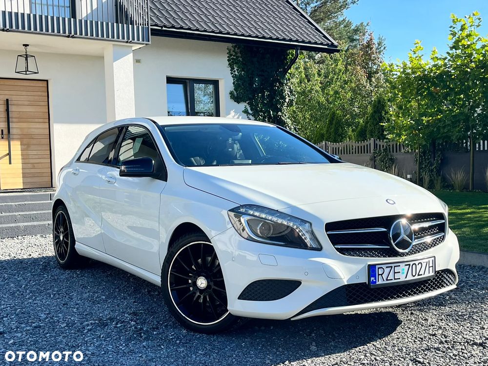 Mercedes-Benz Klasa A 180 BlueEfficiency Edition - 22