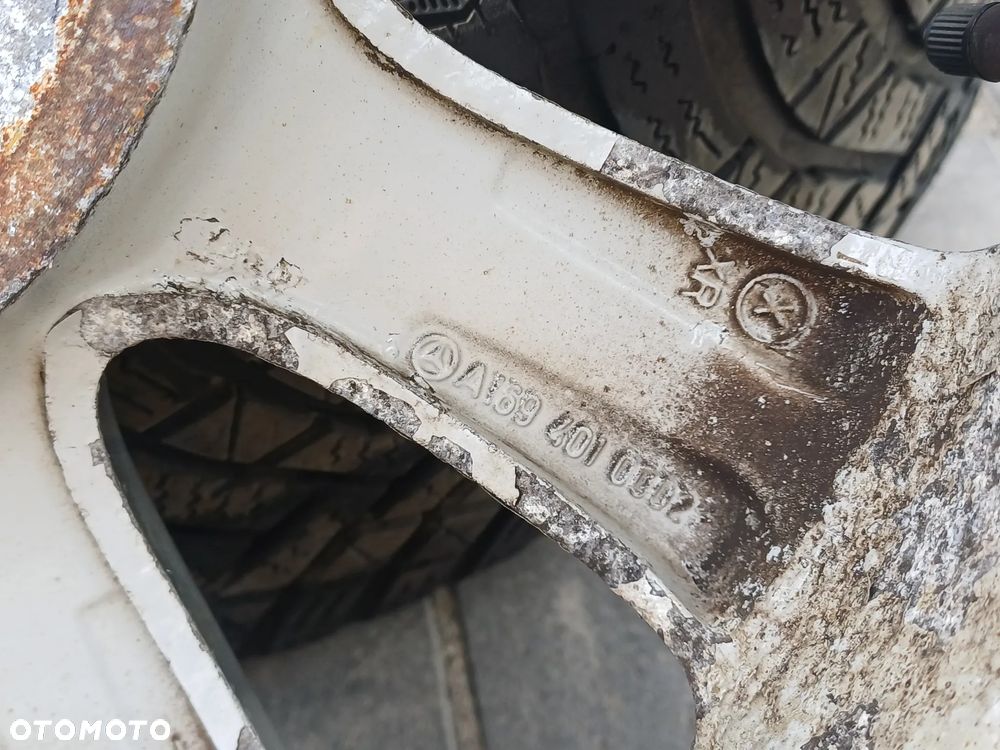 FELGI Z OPONAMI KOŁA ALUMINIOWE MERCEDES R15 5X112 66,6 mm OPONY GOODYEARS R15 185/65 2021r ZIMA NR33 - 12