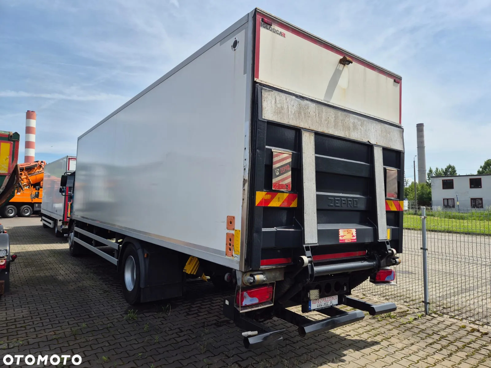 MAN TGM 15.250 / KONTENER IZOTERMA / IGLOOCAR / WEBASTO PAKA + KABINA / EURO 6 / DŁUGI KONTENER / WINDA ZEPRO 1500KG / 1WŁ. / 2 SZTUKI - 13