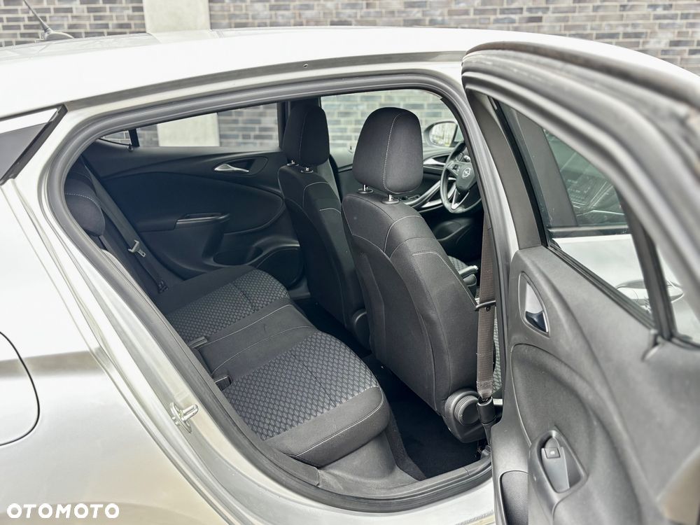 Opel Astra 1.4 T Enjoy - 21