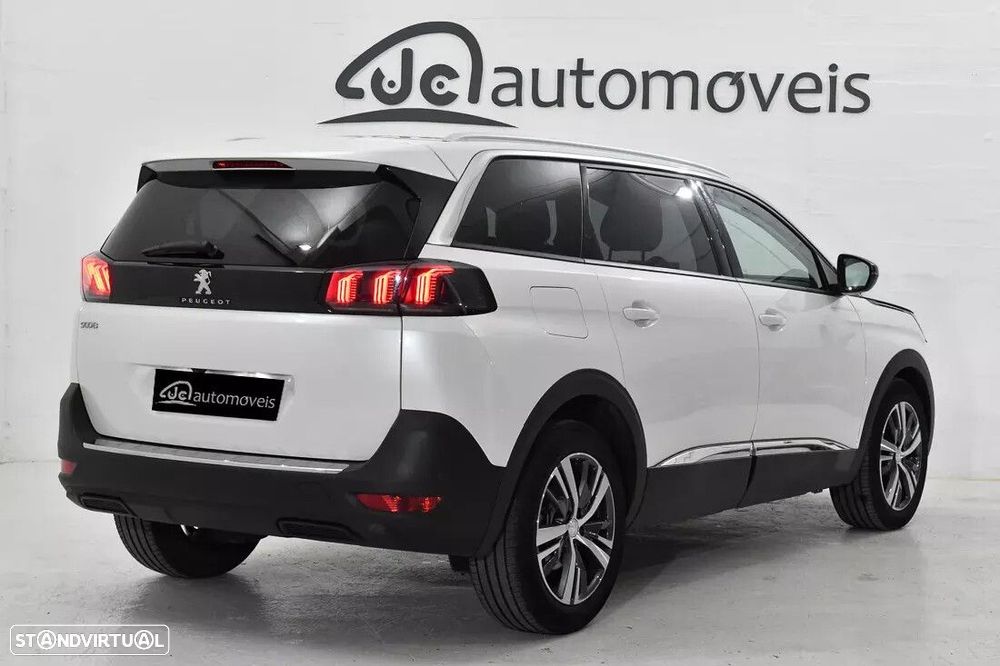 Peugeot 5008 1.2 PureTech Allure Pack EAT8 - 3