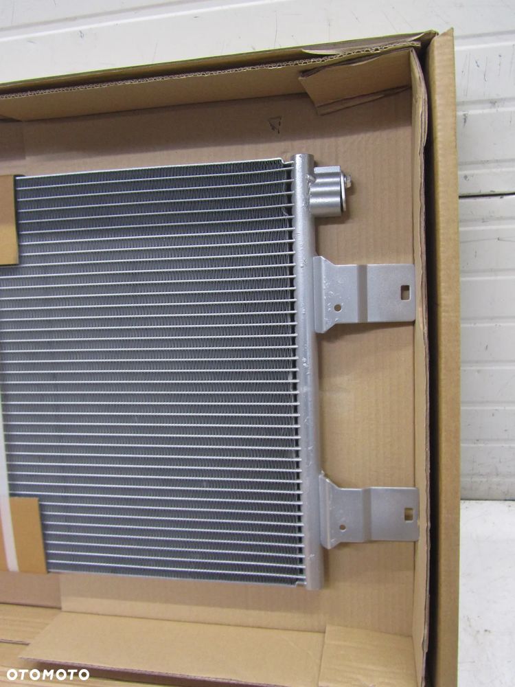 renault vivaro II  06->chłodnica klimatyzacji (nowa) - 2