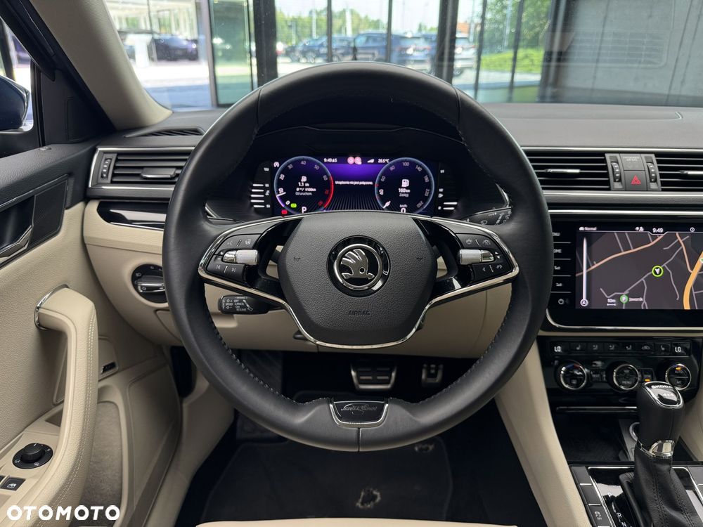 Skoda Superb 2.0 TSI 4x4 L&K DSG - 19