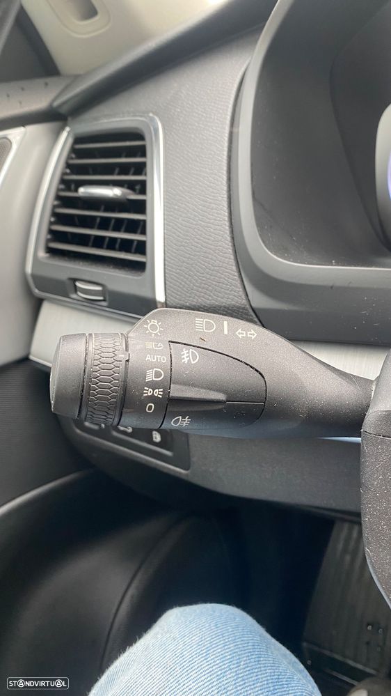 Volvo XC 90 2.0 T8 PHEV Momentum Plus AWD - 37