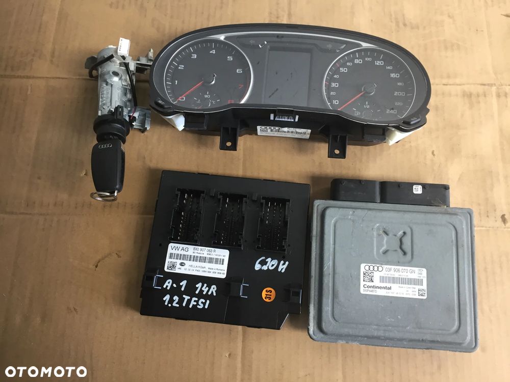 AUDI A1 14R 1.2 TFSI ZESTAW STARTOWY 03F906070GN