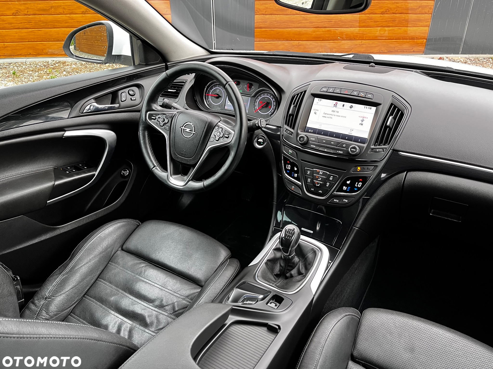 Opel Insignia 2.0 CDTI Executive 4x4 S&S - 36
