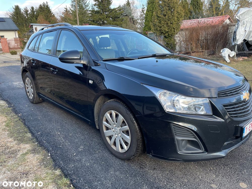 Chevrolet Cruze 1.7 LT - 24