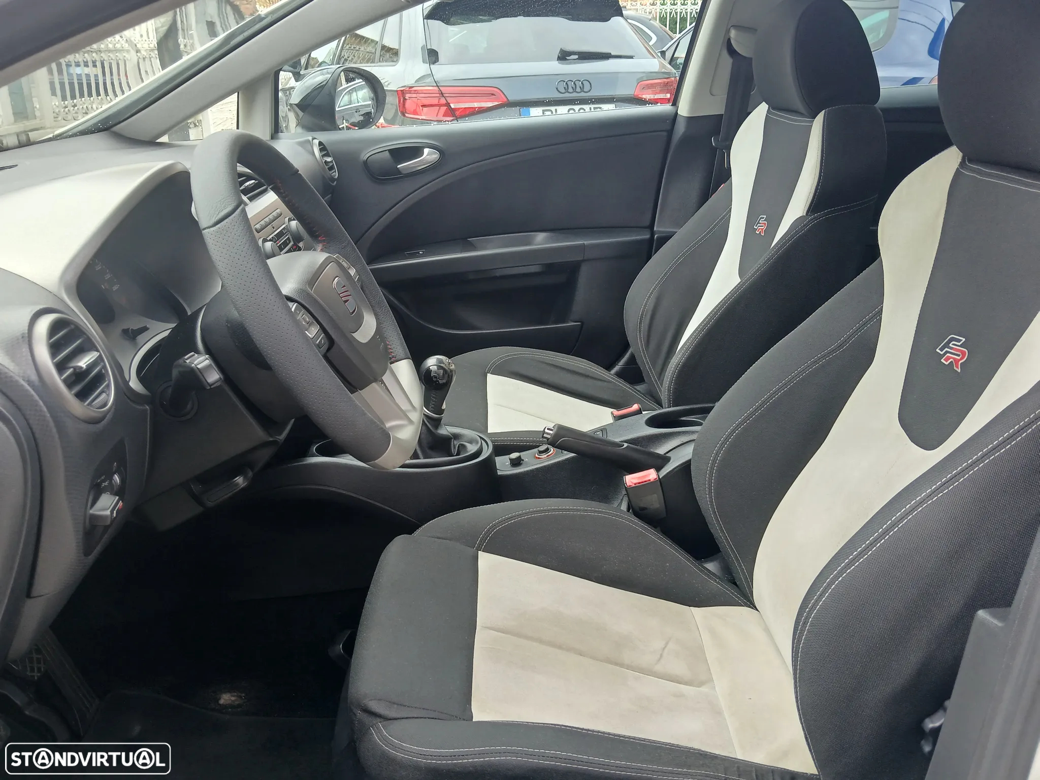 SEAT Leon 2.0 TDI FR - 13