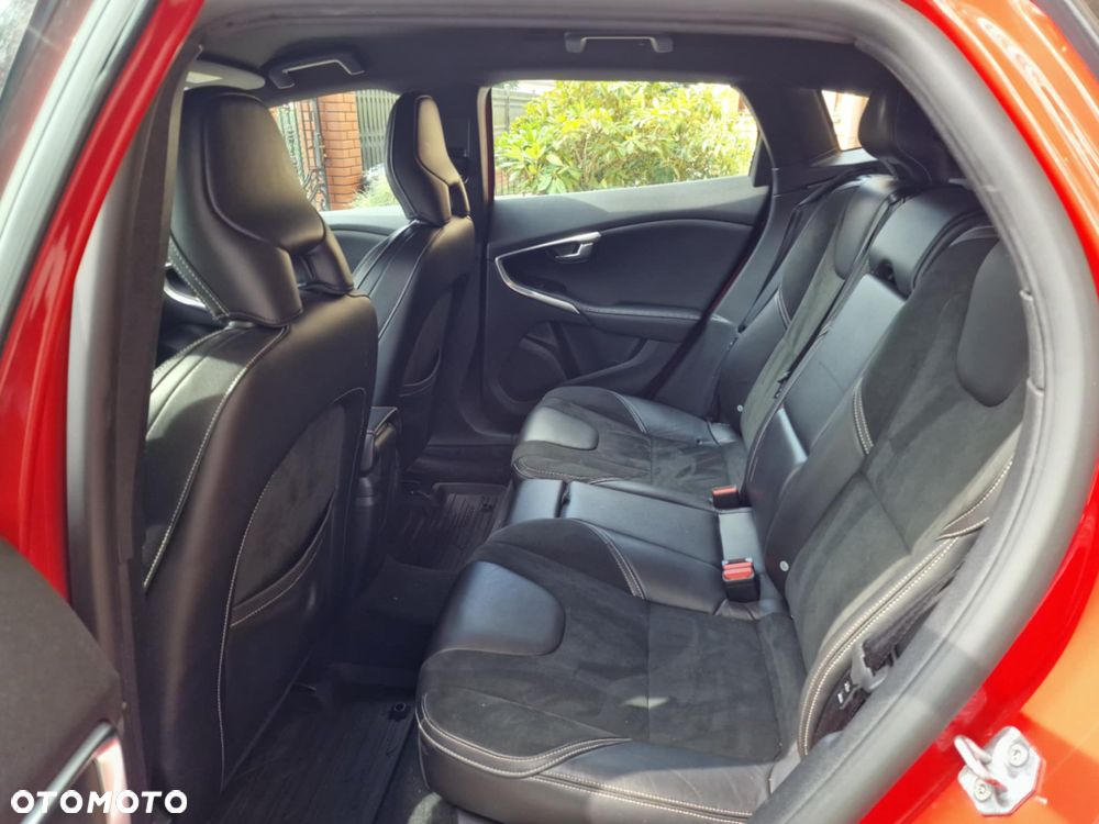 Volvo V40 T3 Drive-E Summum - 13