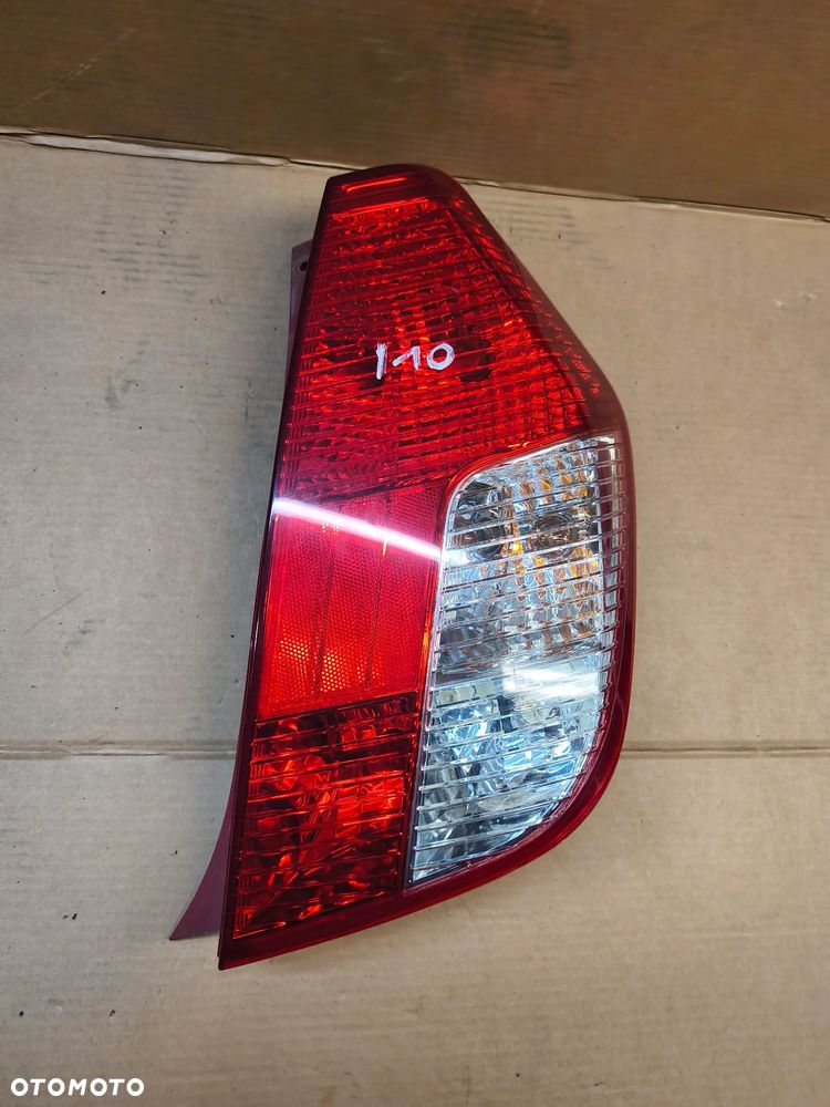 LAMPA TYŁ TYLNA PRAWA HYUNDAI I10 I - 1