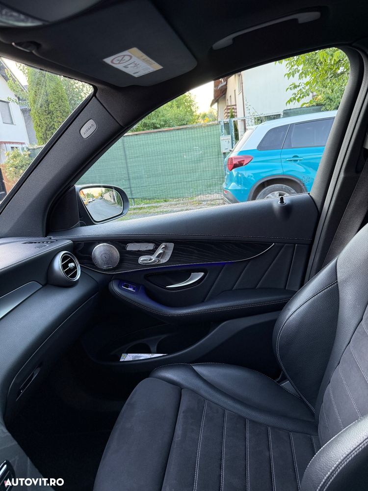Mercedes-Benz GLC 300 de 4Matic 9G-TRONIC AMG Line Plus - 34
