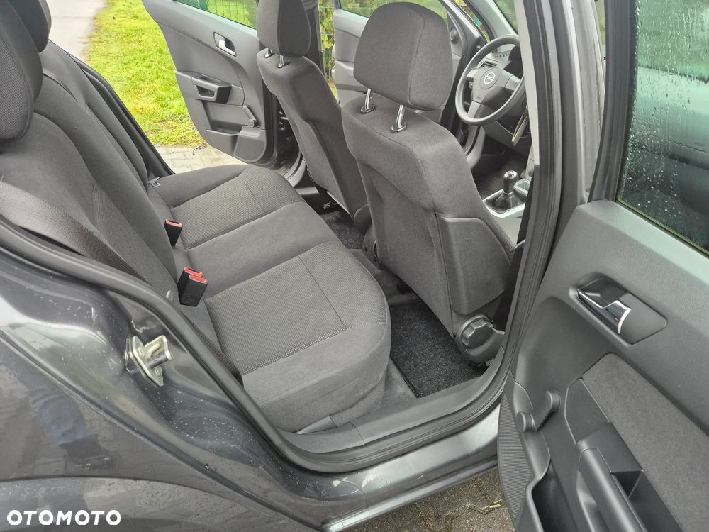 Opel Astra 1.4 Selection - 16