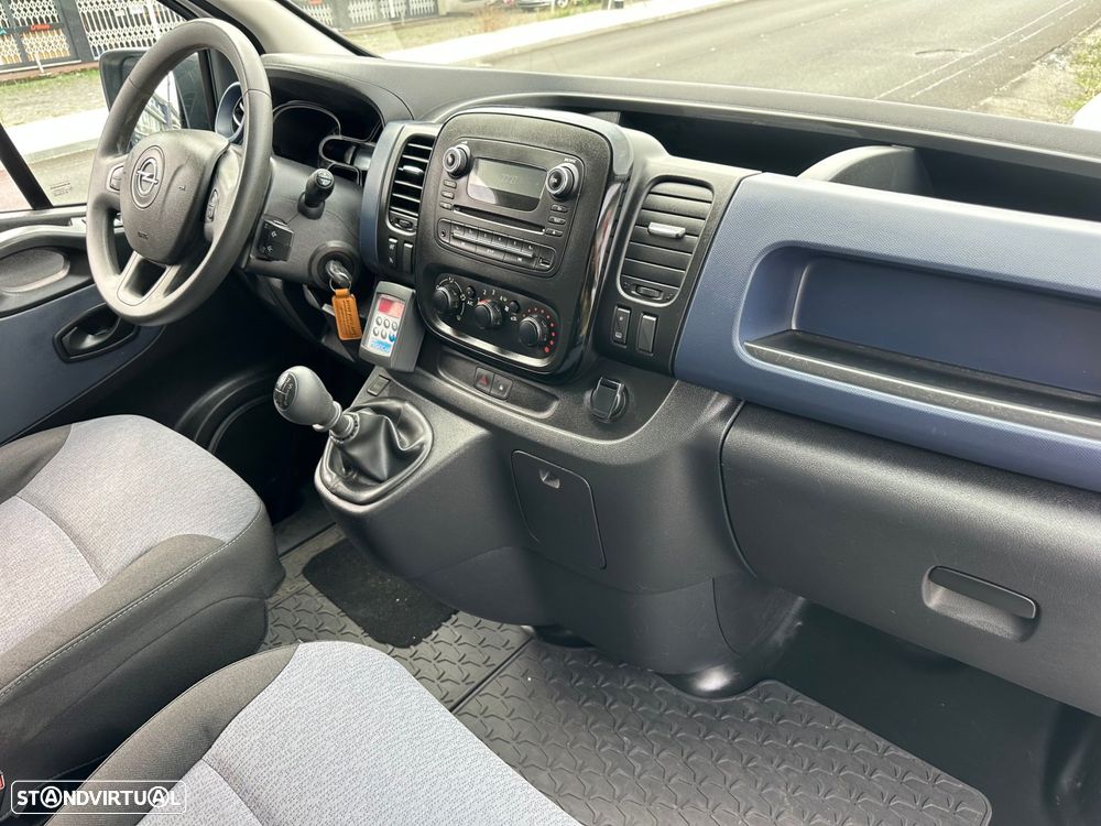 Opel Vivaro 1.6 CDTi L1H1 2.7T - 17