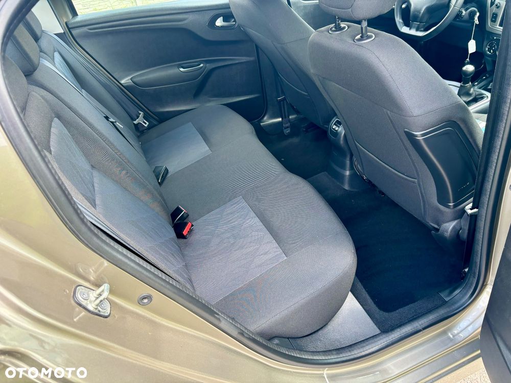 Citroën C-Elysée PureTech 82 Selection - 14