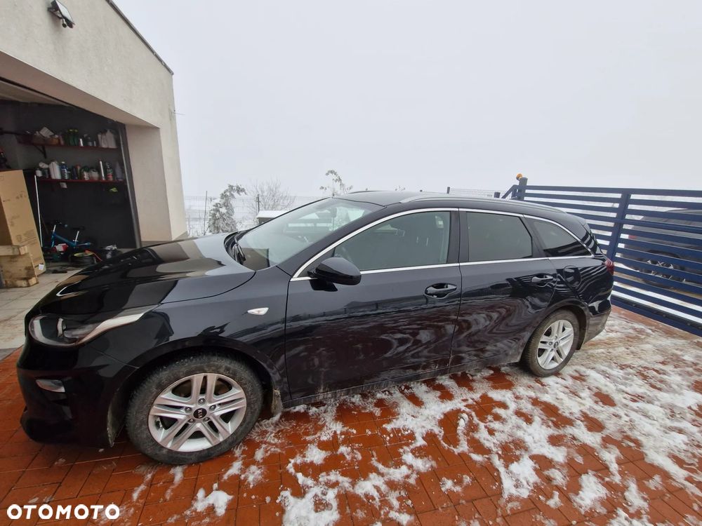 Kia Ceed 1.5 T-GDI M - 1