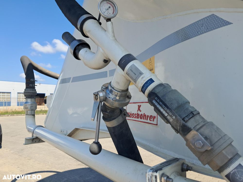 Kaessbohrer SILOLEGEND STB CT-11 - 8