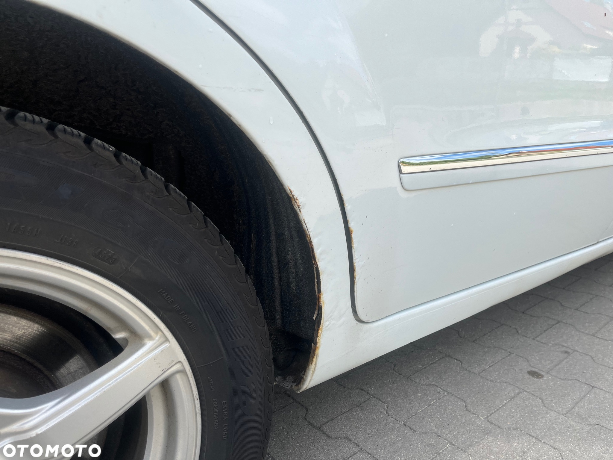 Ford Galaxy 2.0 Ghia - 11