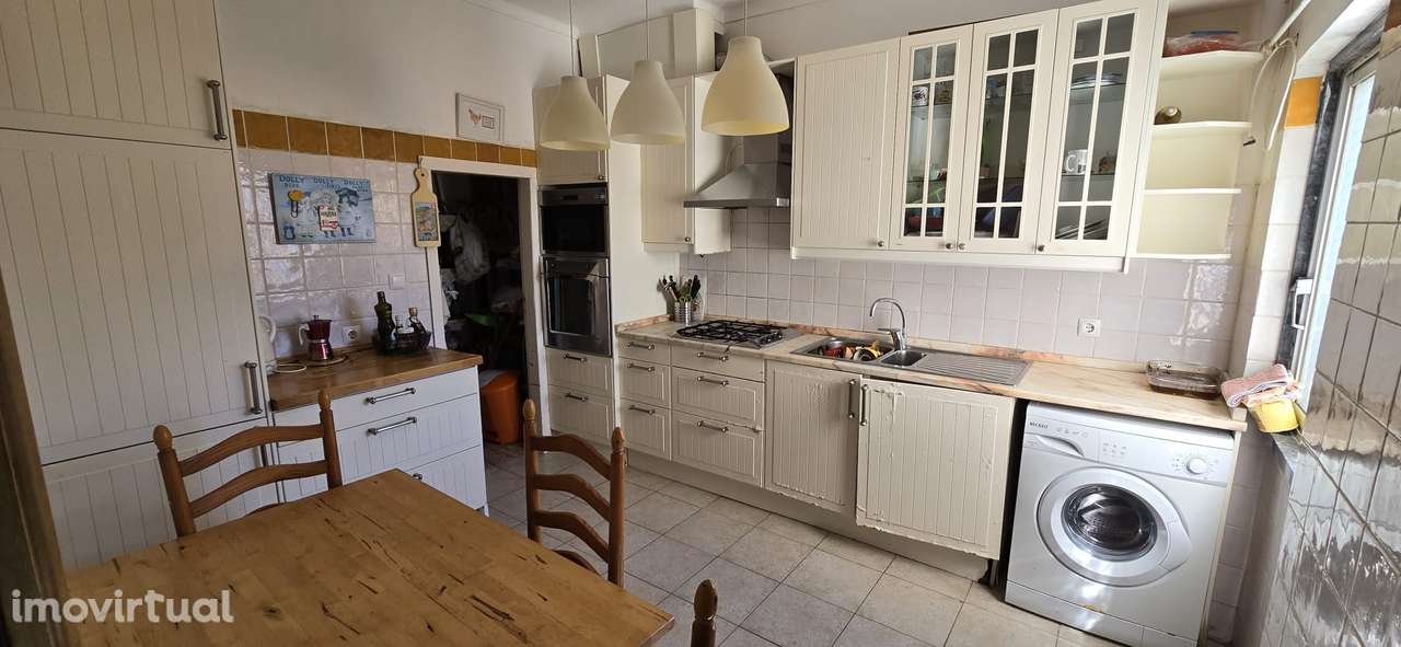 Quarto Individual Mobilado | Vila Franca de Xira | Perto Est. Comboios - Grande imagem: 4/13