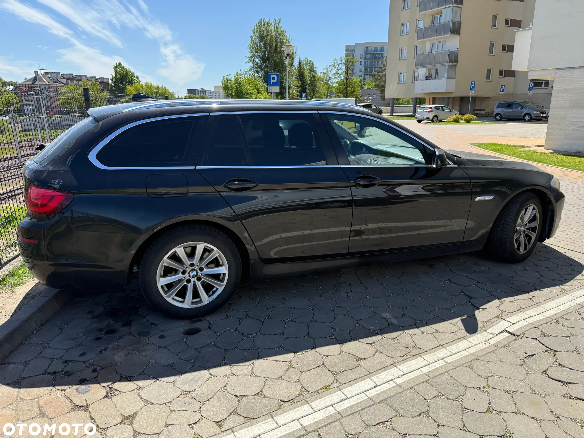 BMW Seria 5 520d Touring - 11
