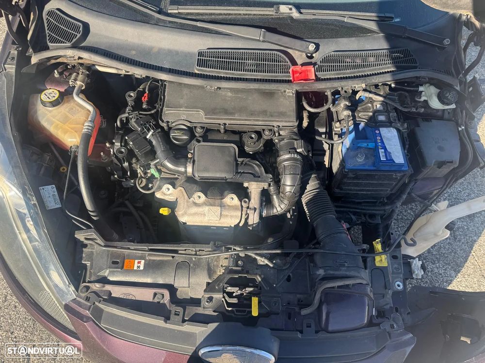 Ford Fiesta Mk6 1.4 TDCi de 2016 para peças - 5
