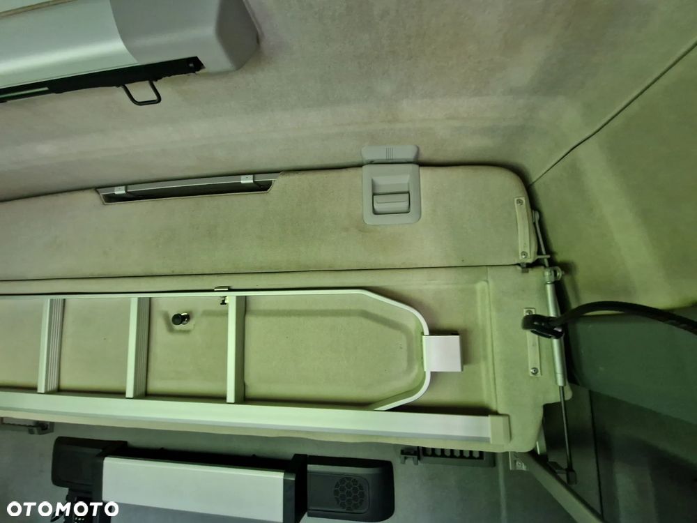 Renault T 480 E6 HIGH CAB MEGA LOW DECK - 22