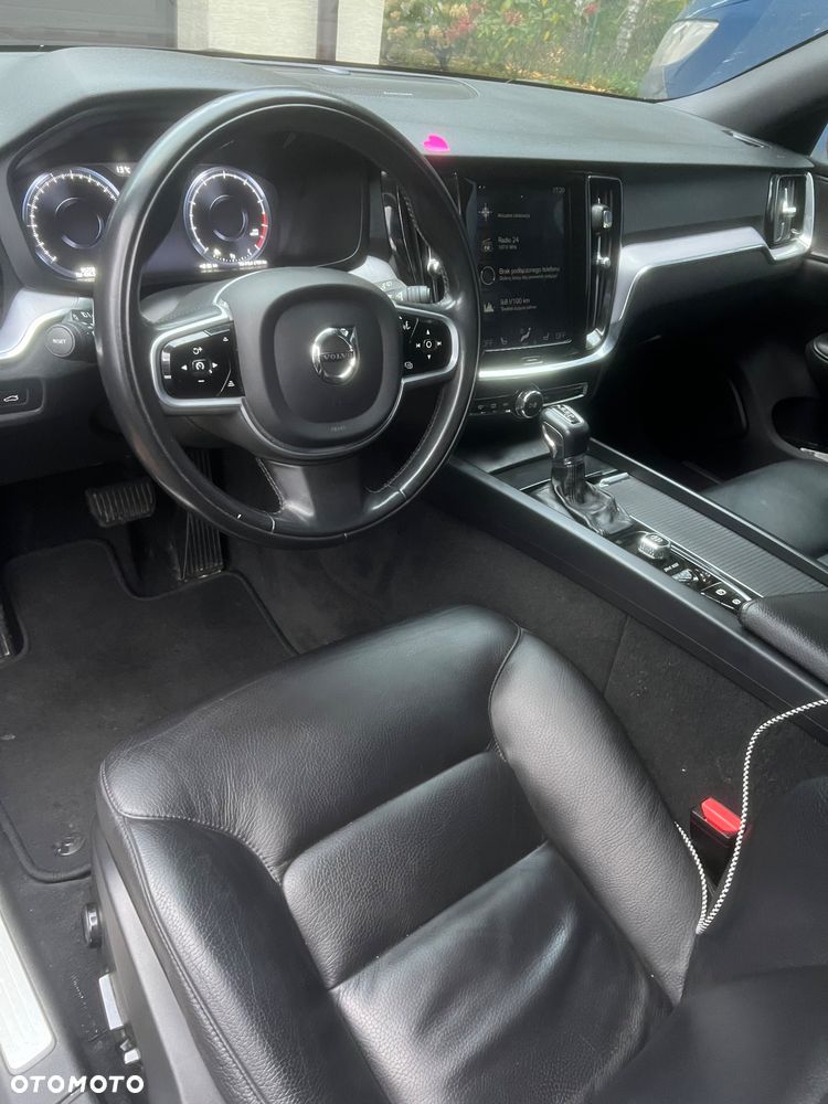 Volvo V60 T5 Geartronic Momentum - 16