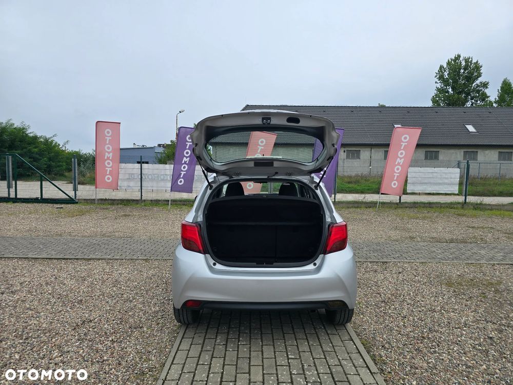 Toyota Yaris 1.33 Premium EU6 - 11