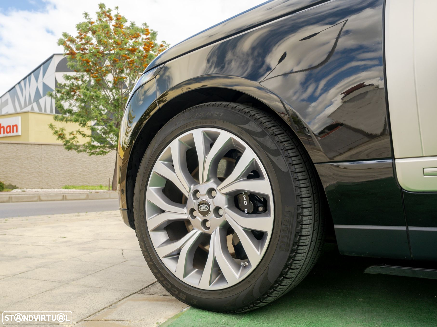 Land Rover Range Rover 2.0 Si4 PHEV Fifty Anniversary - 30